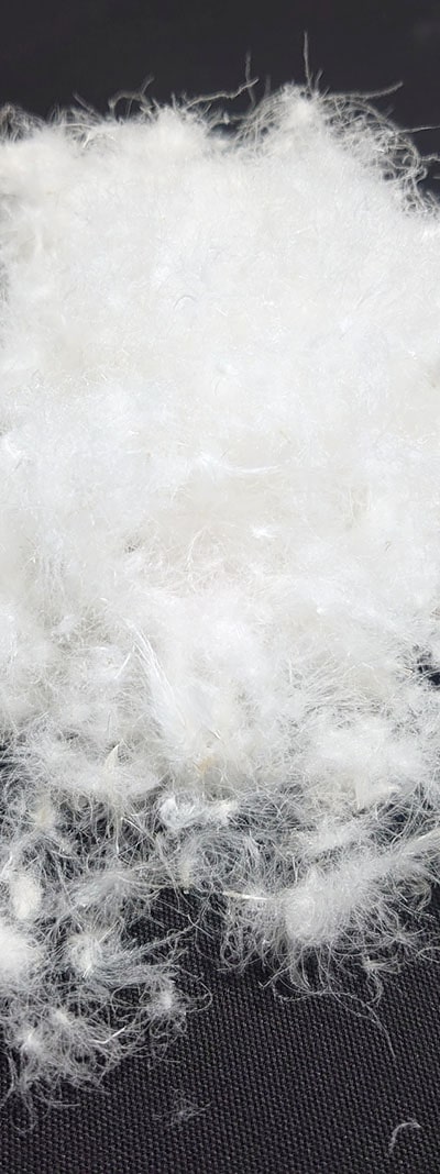不用品となった羽毛布団は洗浄と精製でリサイクルできる